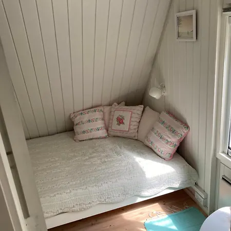 The Doll House - Adults Only Vakantiehuis