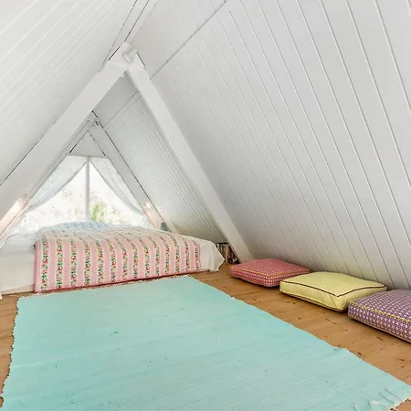 Vakantiehuis The Doll House - Adults Only *